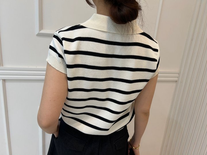 Pearls room - Korean Women Fashion - #momslook - Contrast Embroidery Short Sleeve Collar Knit - 10