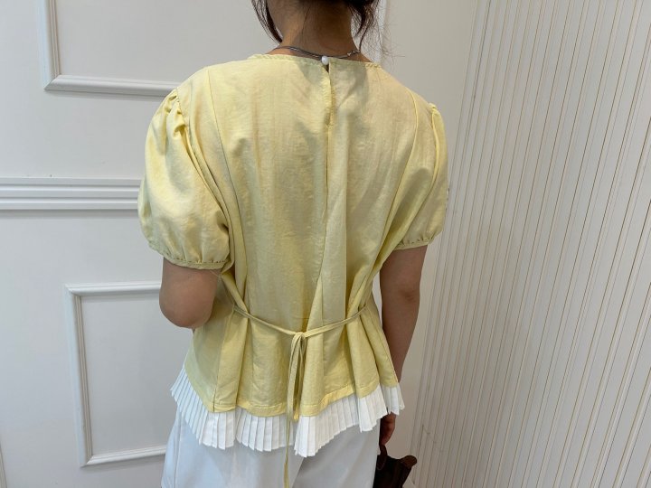 Pearls room - Korean Women Fashion - #womensfashion - Pleated Side Blouse - 4