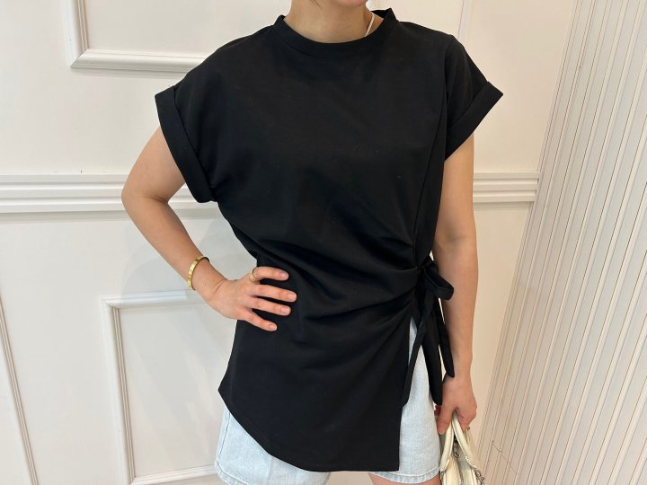 Pearls room - Korean Women Fashion - #momslook - Ribbon Strap Tee - 11