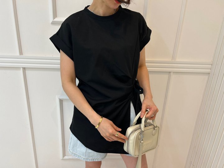 Pearls room - Korean Women Fashion - #momslook - Ribbon Strap Tee - 9
