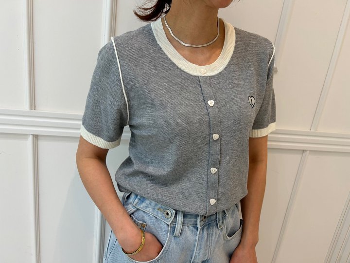 Pearls room - Korean Women Fashion - #pursuepretty - Heart Embroidery Short Sleeve Knit - 4