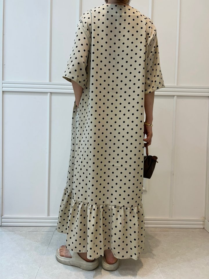 Pearls room - Korean Women Fashion - #thatsdarling - Dot Flare One-piece - 10
