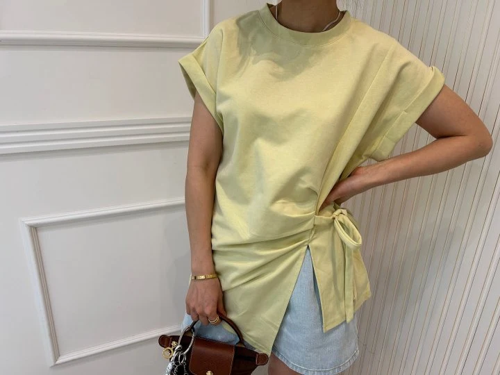 Pearls room - Korean Women Fashion - #thatsdarling - Ribbon Strap Tee - 5
