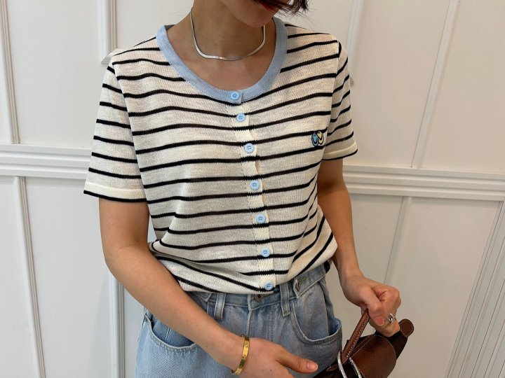 Pearls room - Korean Women Fashion - #thelittlethings - Smile Stripe Knit Cardigan - 2