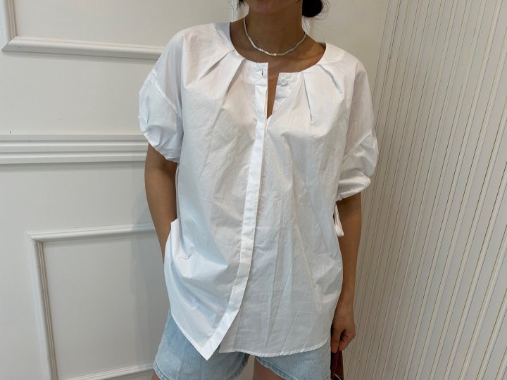 Pearls room - Korean Women Fashion - #thelittlethings - Pintuck Strap Blouse