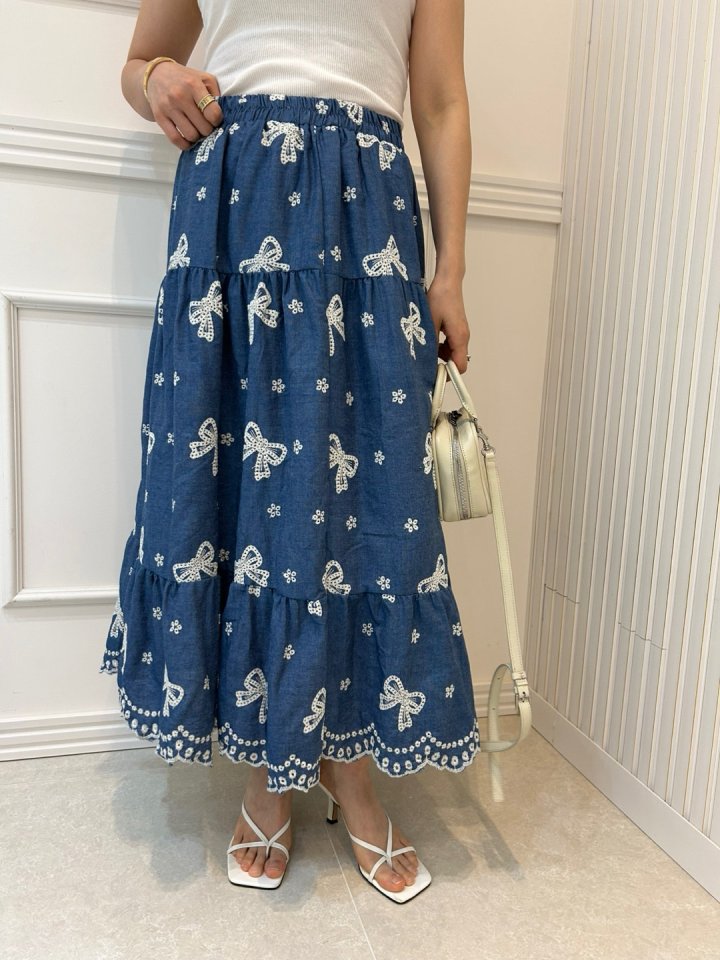 Pearls room - Korean Women Fashion - #thelittlethings - Ribbon Embroidery Skirt - 7
