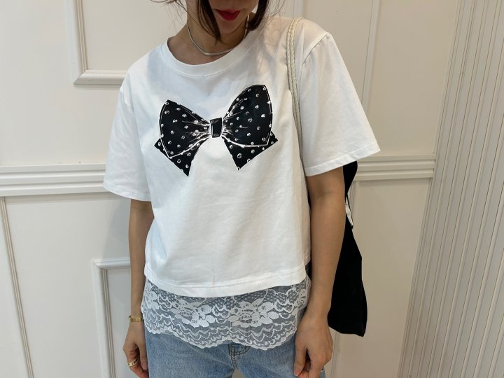 Pearls room - Korean Women Fashion - #vintagekidsstyle - Ribbon Lace Tee - 11