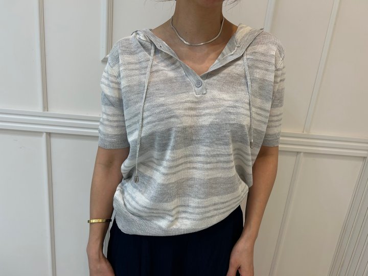 Pearls room - Korean Women Fashion - #vintagekidsstyle - Blanc Stripe Hoodie Short Sleeve Knit - 8