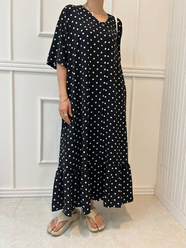 Pearls room - Korean Women Fashion - #vintagekidsstyle - Dot Flare One-piece - 5