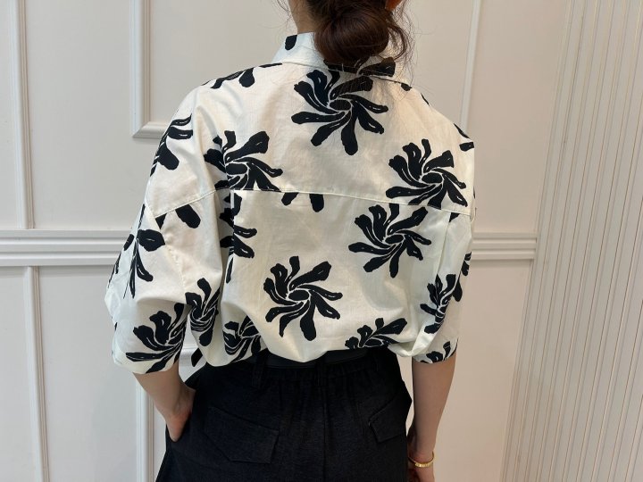 Pearls room - Korean Women Fashion - #vintagekidsstyle - Sunshine Shirt - 5