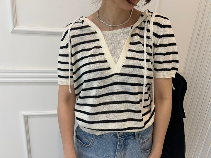 Pearls room - Korean Women Fashion - #womensfashion - Contrast Hood Short Sleeve Knit - 2