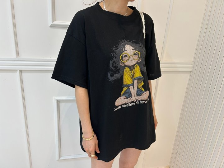 Pearls room - Korean Women Fashion - #womensfashion - Fuzzy Print Tee - 10