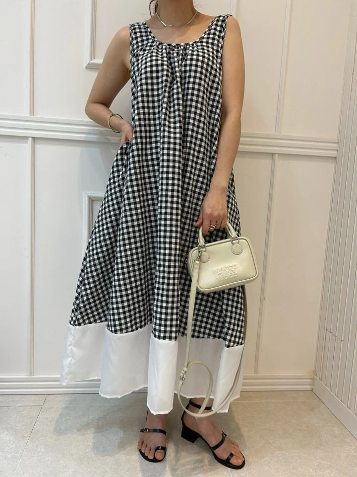 Pearls room - Korean Women Fashion - #womensfashion - Check Contrast Sleeveless One-piece - 3