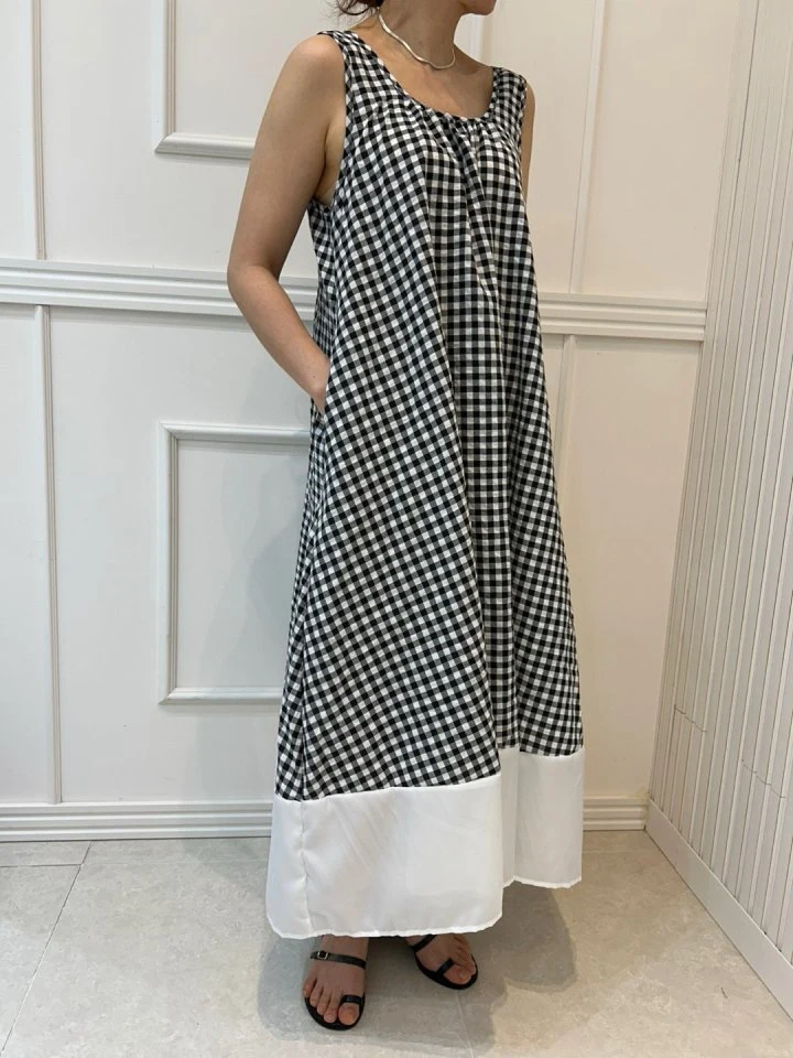 Pearls room - Korean Women Fashion - #womensfashion - Check Contrast Sleeveless One-piece - 5