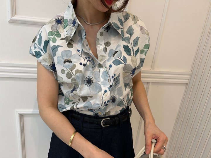 Pearls room - Korean Women Fashion - #womensfashion - Floral Back Band Shirt - 8