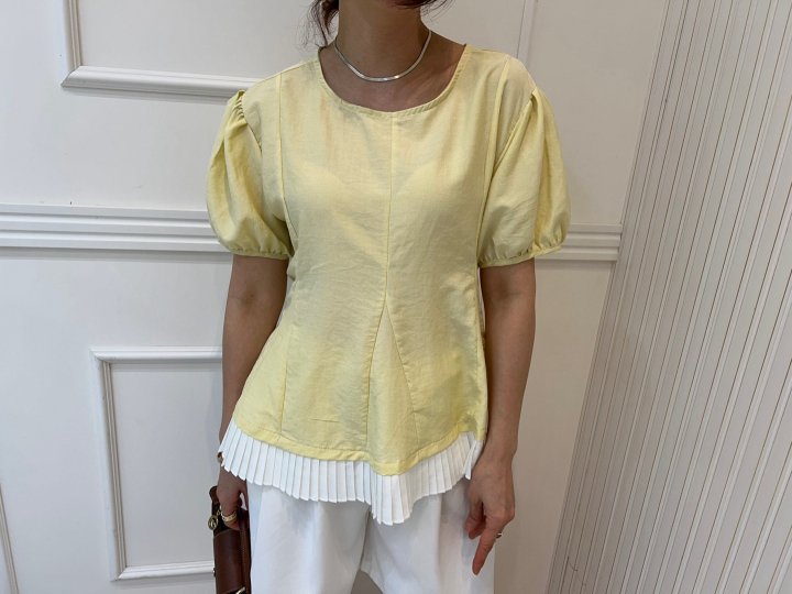 Pearls room - Korean Women Fashion - #womensfashion - Pleated Side Blouse