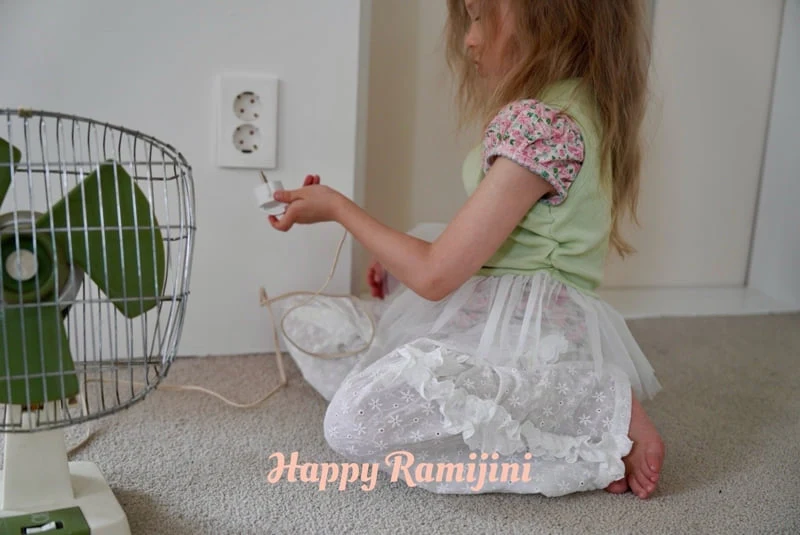 Ramijini - Korean Children Fashion - #prettylittlegirls - Daisy Pants - 2