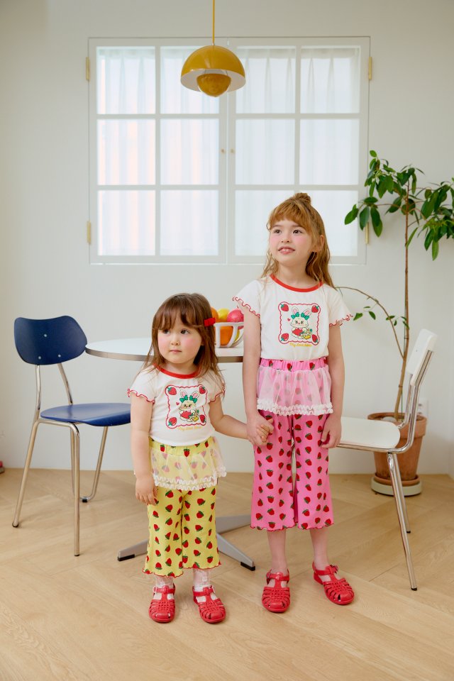 Sera - Korean Children Fashion - #Kfashion4kids - Strawberry Picnic Set - 11