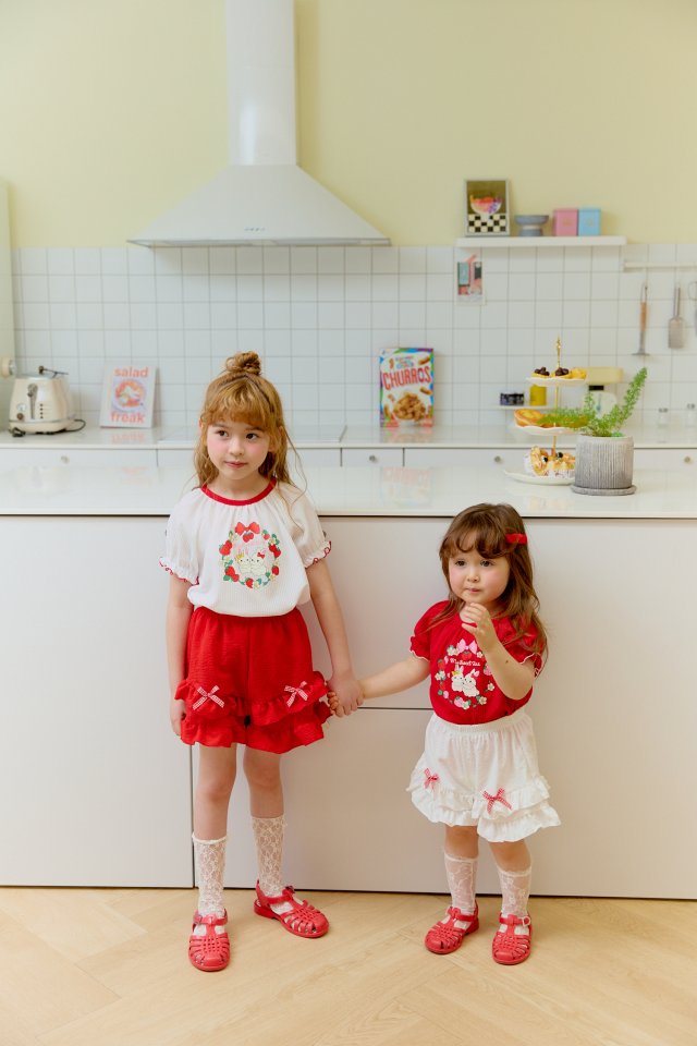 Sera - Korean Children Fashion - #childofig - Strawberry Blouse Set - 3