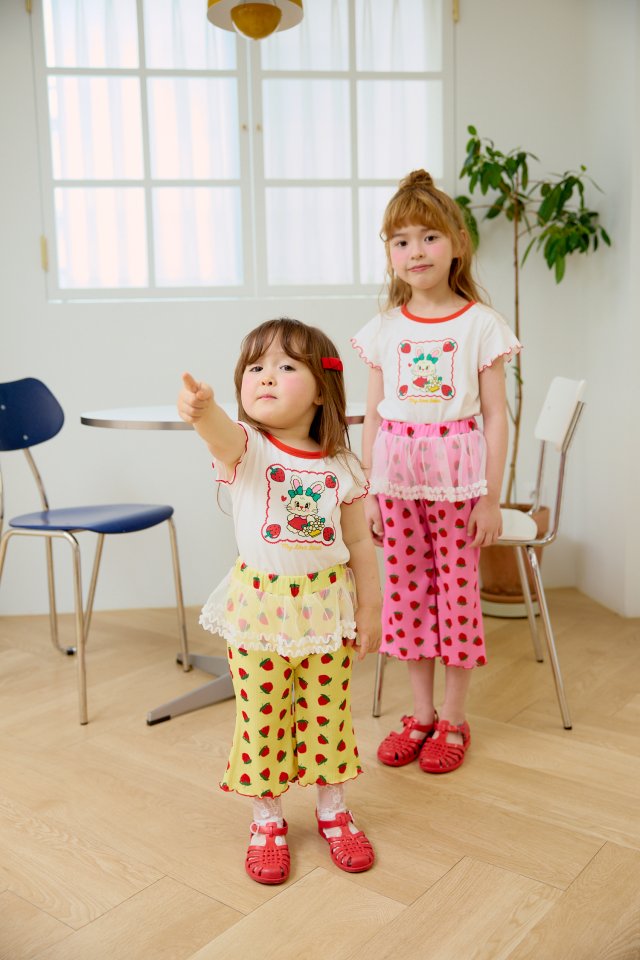 Sera - Korean Children Fashion - #fashionkids - Strawberry Picnic Set - 7