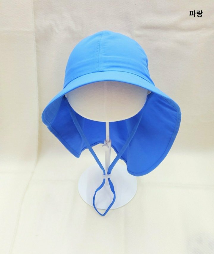 Shinseage Kids - Korean Children Fashion - #childofig - Perforated Flap Bucket Hat - 5