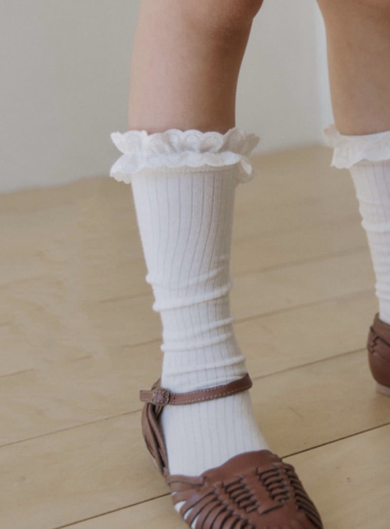 Soye - Korean Children Fashion - #minifashionista - Heart Frill Socks - 4