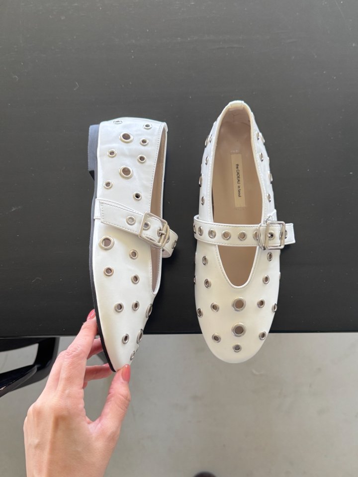 Vade - Korean Women Fashion - #momslook - Basic Mary Jane Funky Strap Flat - 7