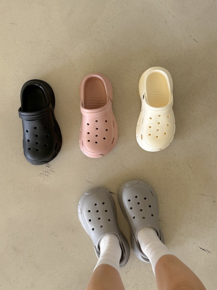 Vade - Korean Women Fashion - #momslook - Summer Sandals EVA Basic Crocs Slipper - 11