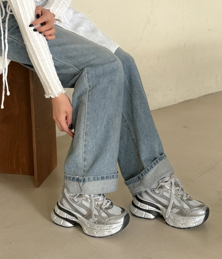 Vade - Korean Women Fashion - #momslook - Basic Chunky Platform Sneakers - 2
