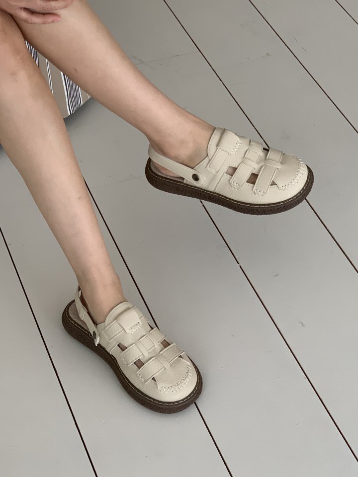 Vade - Korean Women Fashion - #momslook - Mule Medusa Sandals - 11