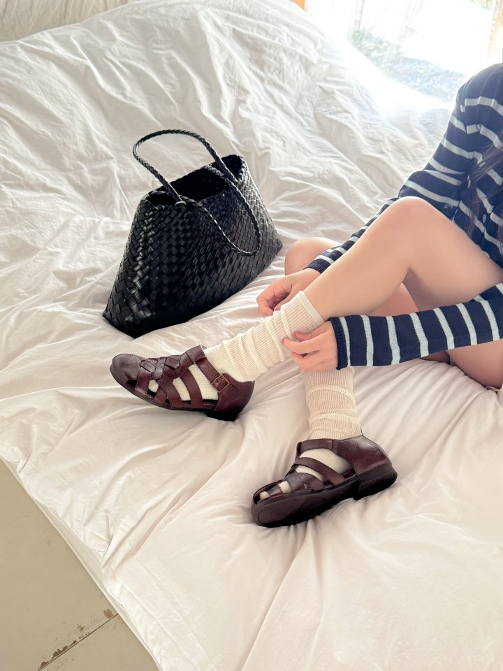 Vade - Korean Women Fashion - #momslook - Leather Medusa Sandals - 5