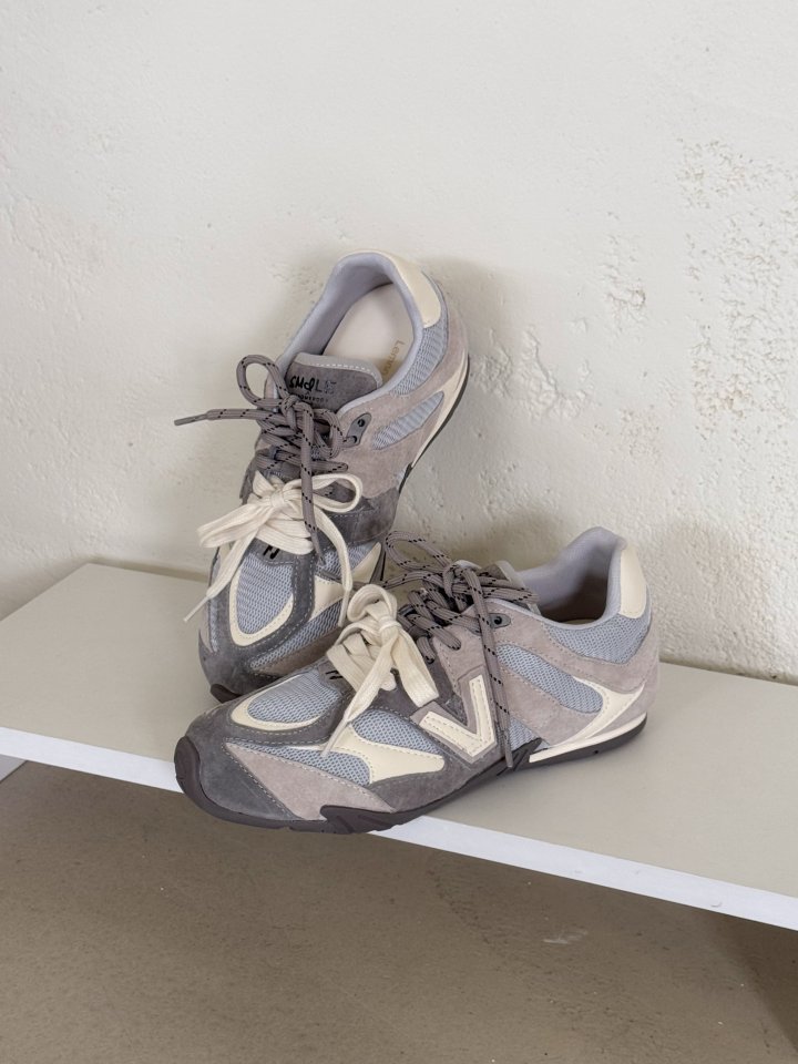 Vade - Korean Women Fashion - #momslook - Leather Sneakers - 8