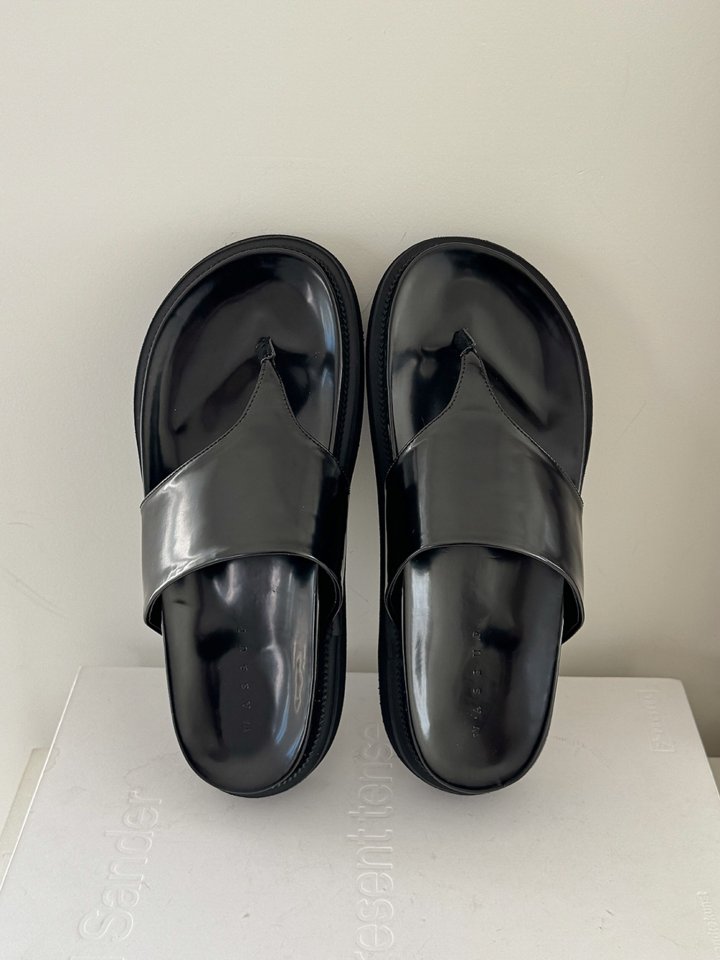 Vade - Korean Women Fashion - #momslook - Thong Point Sandals PU Black - 6