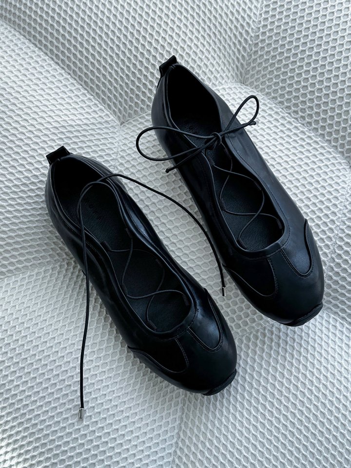 Vade - Korean Women Fashion - #momslook - Slim Round Flat - 2
