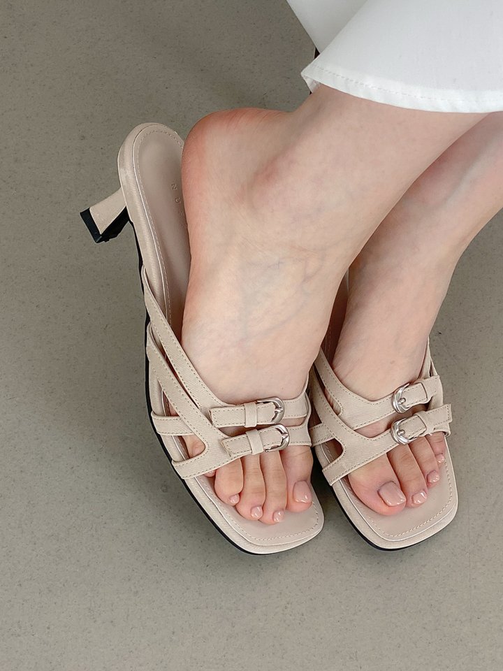 Vade - Korean Women Fashion - #momslook - Strap Double Line Sandals Summer Slipper Mule