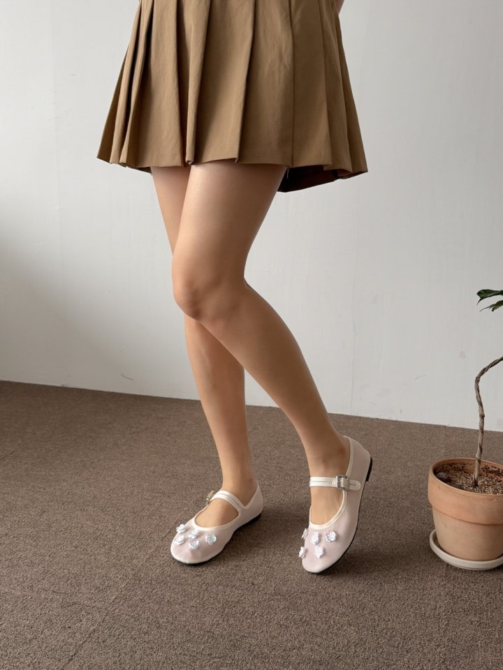 Vade - Korean Women Fashion - #momslook - Flower Round Mesh Flat - 5