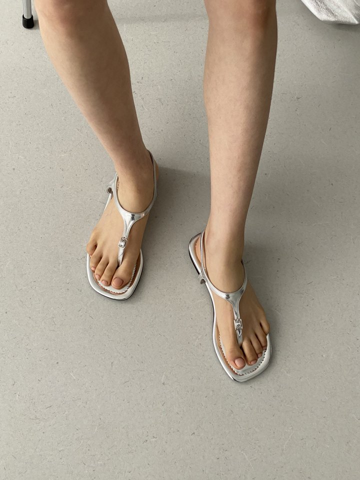Vade - Korean Women Fashion - #momslook - Buckle Strap Flip-Flop Sandals - 9