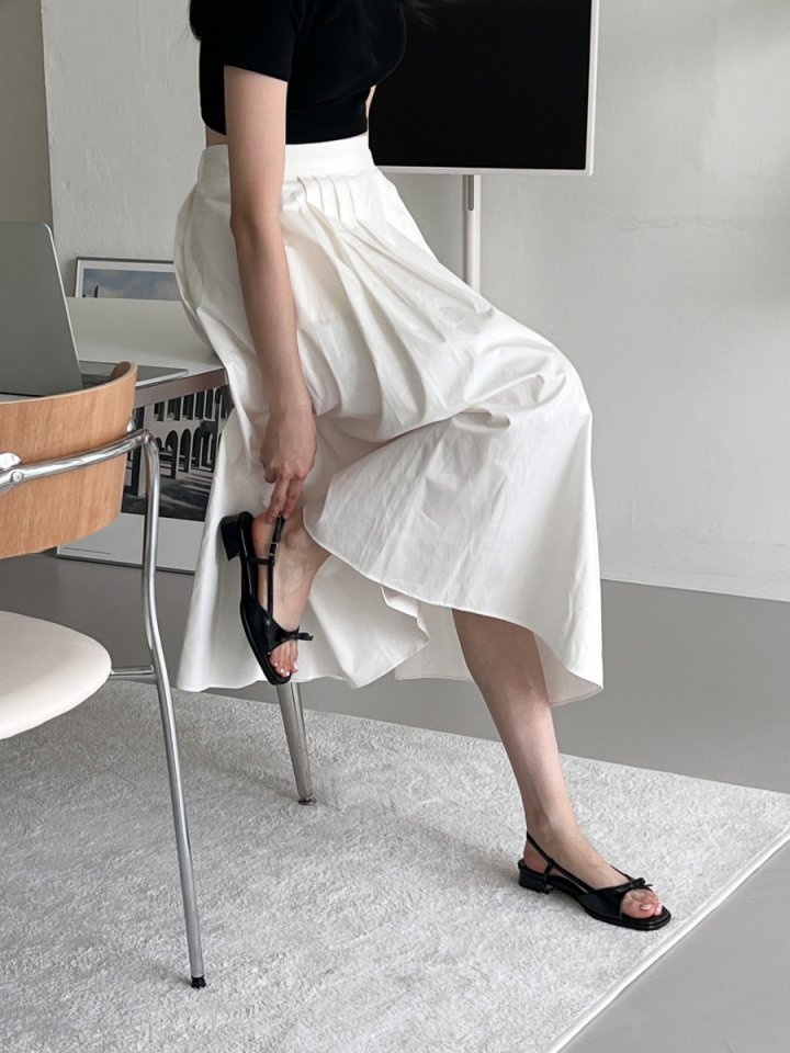 Vade - Korean Women Fashion - #momslook - New Summer Strap Square Ribbon Sandals - 5