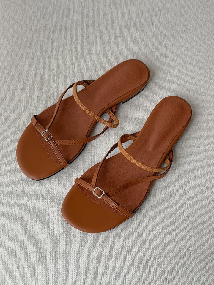 Vade - Korean Women Fashion - #momslook - Buckle Strap Sandals Low Heel Slipper - 3