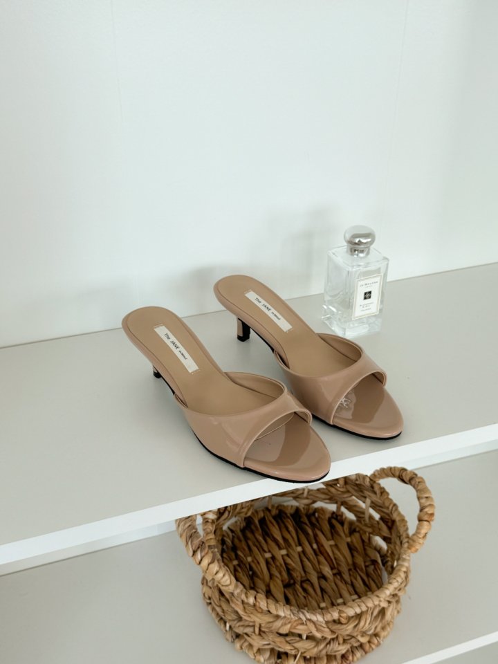 Vade - Korean Women Fashion - #womensfashion - Round Low Heel Mule Sandals Heel - 4