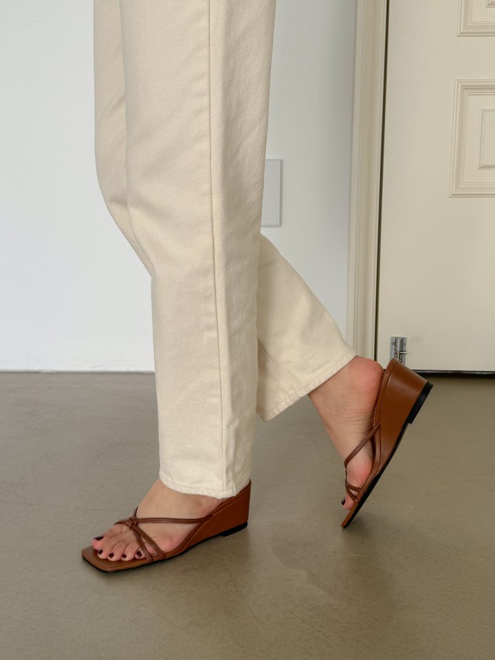 Vade - Korean Women Fashion - #momslook - Wedge String Point Sandals Heel - 3