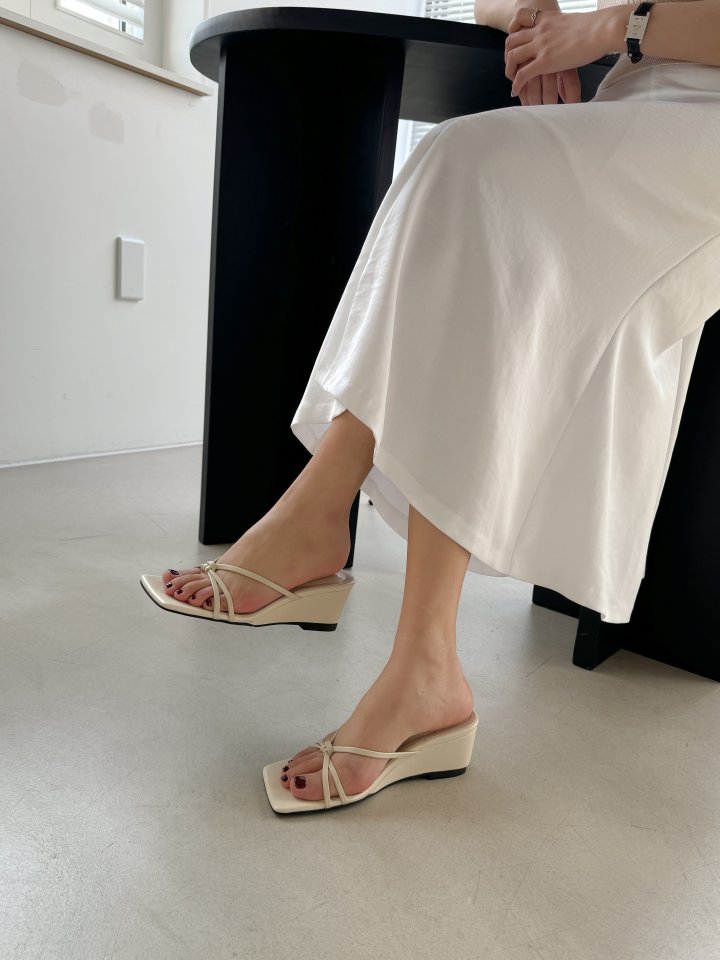 Vade - Korean Women Fashion - #momslook - Wedge String Point Sandals Heel - 9