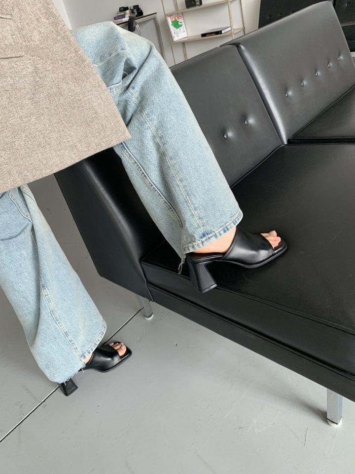 Vade - Korean Women Fashion - #momslook - Square Open-Toe Sandals Heel - 10