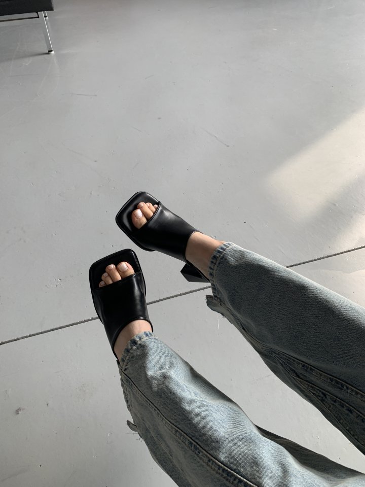 Vade - Korean Women Fashion - #momslook - Square Open-Toe Sandals Heel - 5