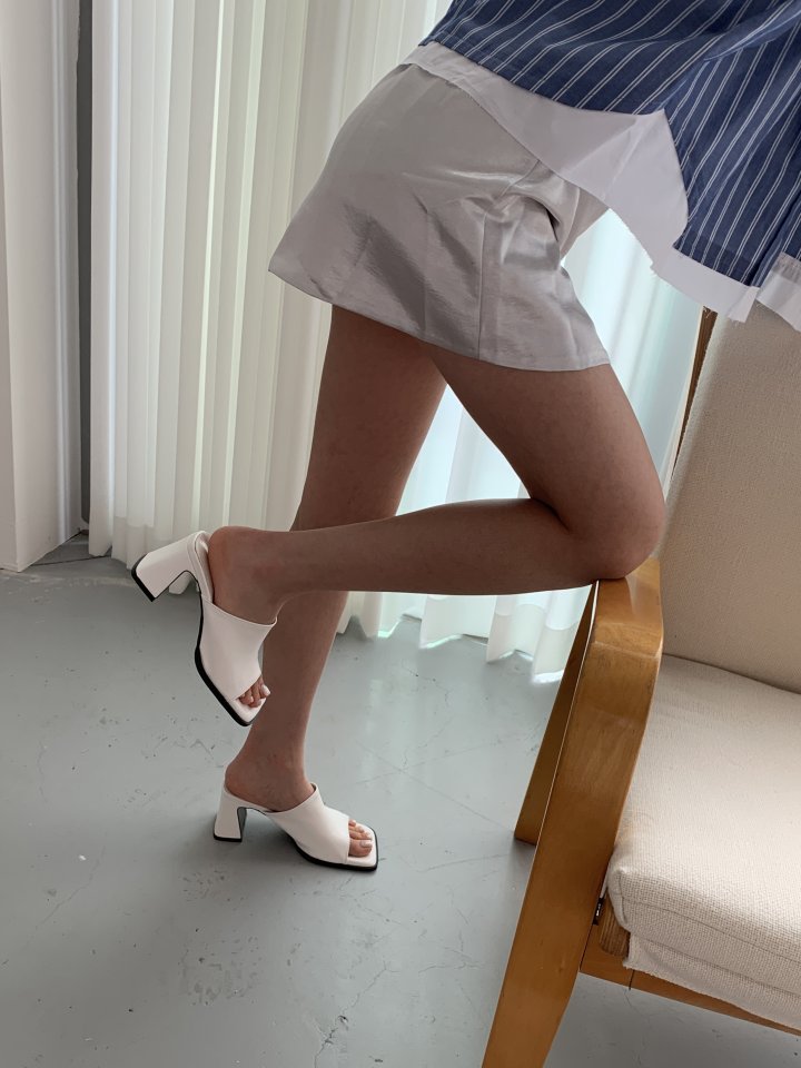 Vade - Korean Women Fashion - #momslook - Square Open-Toe Sandals Heel - 7
