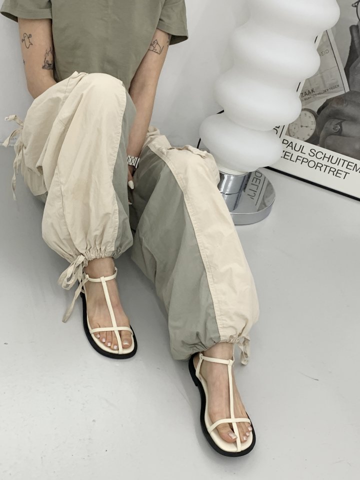 Vade - Korean Women Fashion - #momslook - Round Sandals Heel Slipper