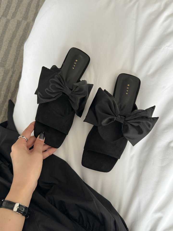 Vade - Korean Women Fashion - #momslook - Ribbon Square Strap Sandals - 4