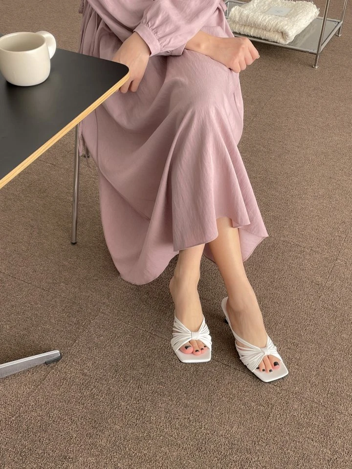 Vade - Korean Women Fashion - #momslook - Twisted Sandals Mule Heel - 11