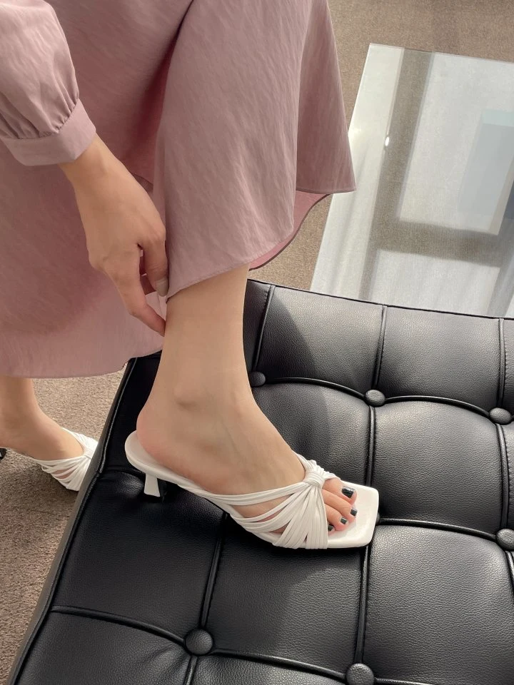 Vade - Korean Women Fashion - #momslook - Twisted Sandals Mule Heel - 9