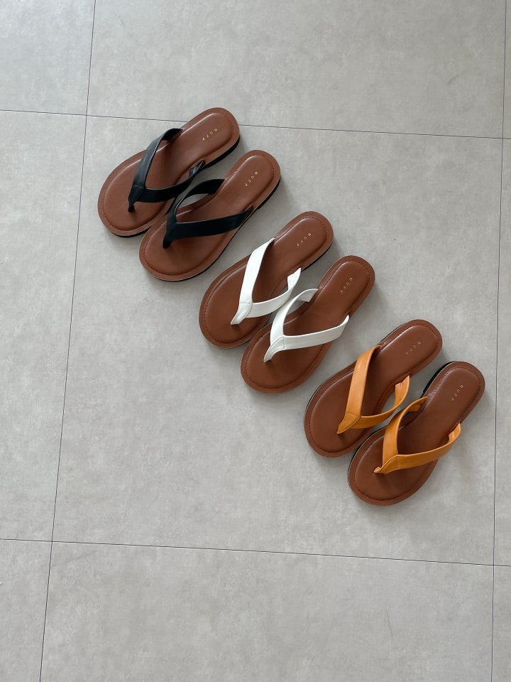 Vade - Korean Women Fashion - #momslook - Summer Sandals Flip-Flop Slipper Low Heel Modern - 11